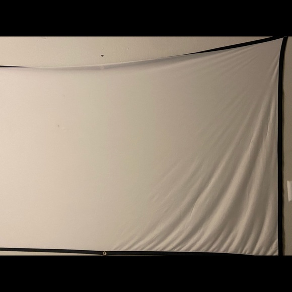 Mini Projector - Picture 4 of 6